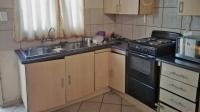Kitchen - 8 square meters of property in Bedworth Park