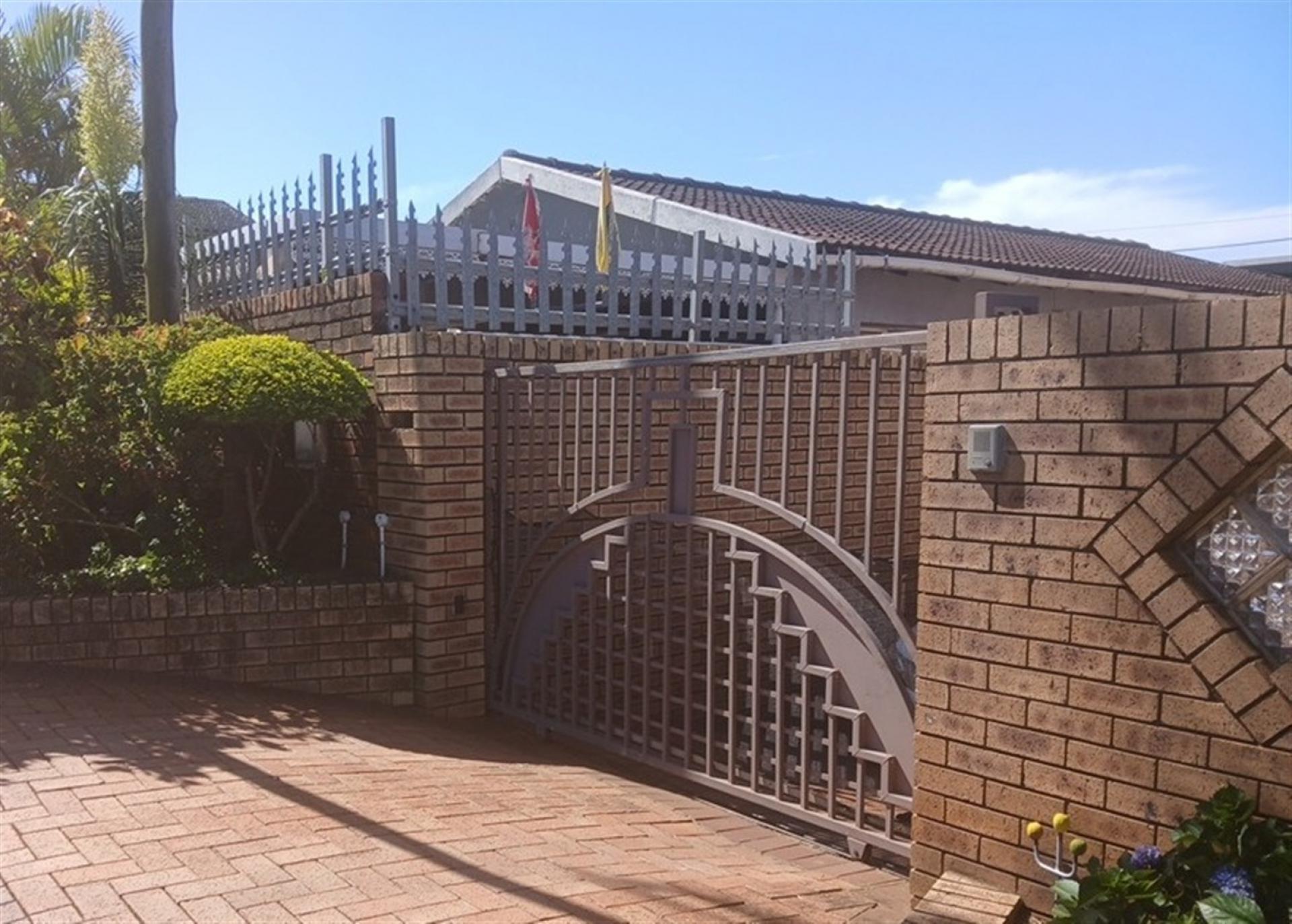 Front View of property in Shallcross 