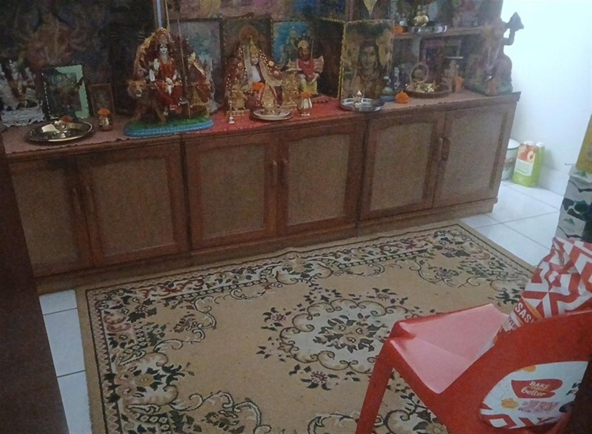 Spaces of property in Shallcross 