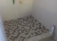 Bathroom 1 of property in Shallcross 