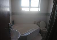 Bathroom 1 of property in Shallcross 