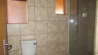 Bathroom 1 - 5 square meters of property in Reyno Ridge