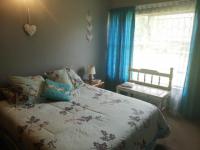 Bed Room 2 of property in Glencoe