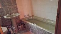 Bathroom 1 of property in Lethlabile