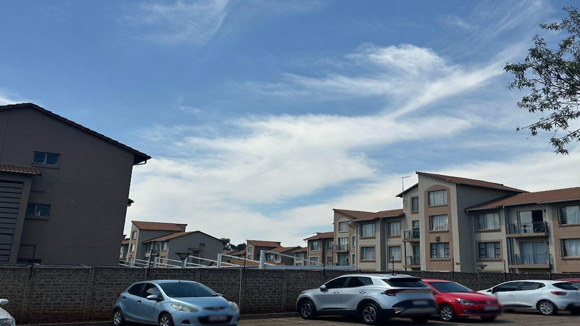 Front View of property in Kleinfontein
