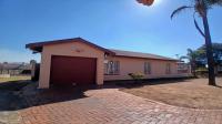 Front View of property in Kwaggasrand