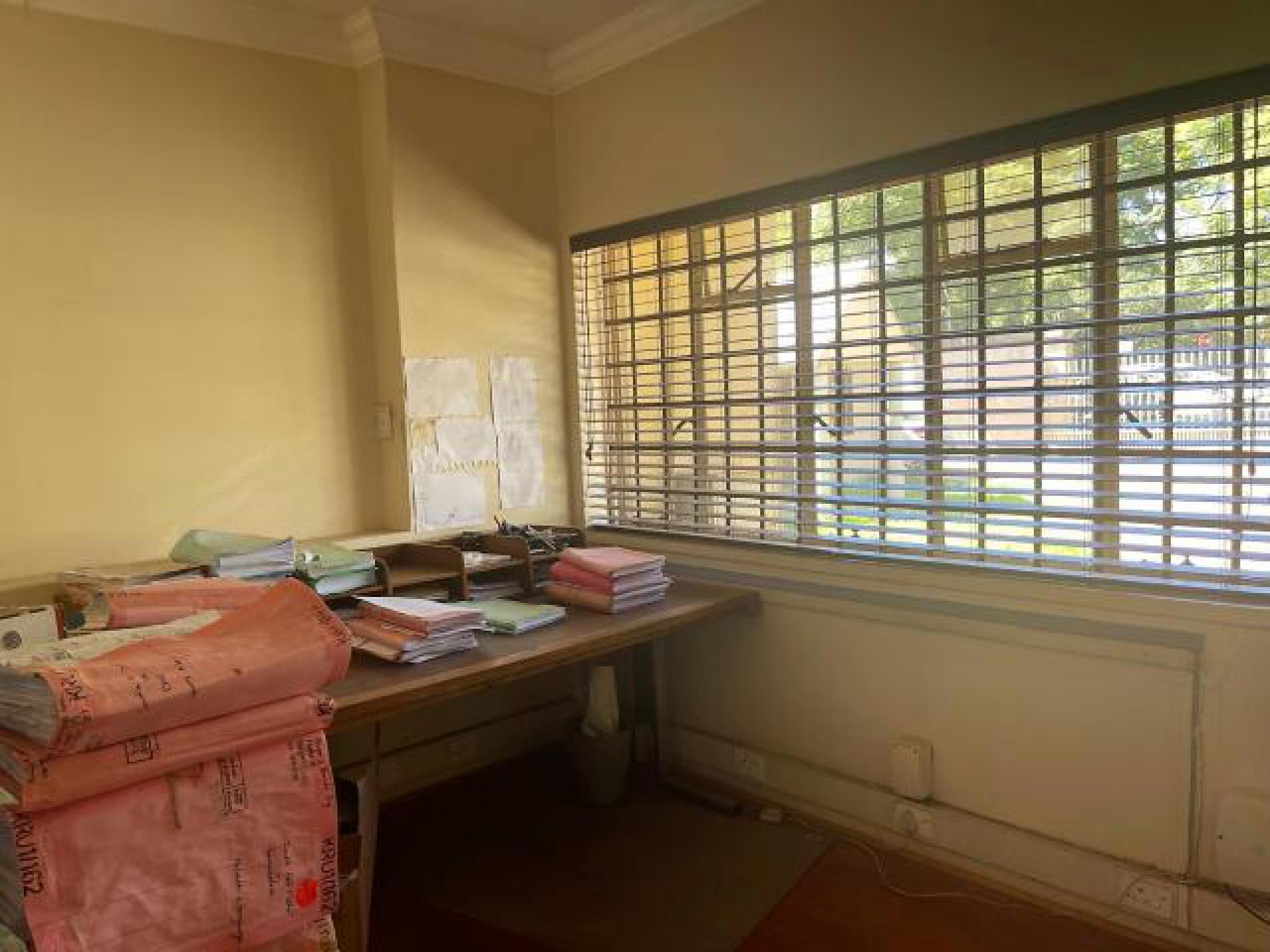 Rooms of property in Brooklyn
