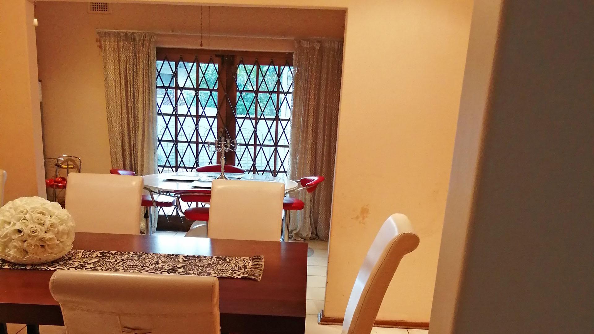 Dining Room - 15 square meters of property in Empangeni
