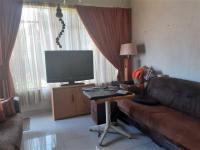 Lounges - 18 square meters of property in Brackenhurst