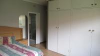 Bed Room 1 - 19 square meters of property in Brackenhurst