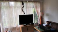 Lounges - 18 square meters of property in Brackenhurst