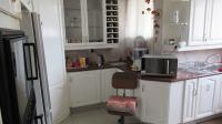 Kitchen - 25 square meters of property in Brackenhurst