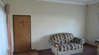 Lounges - 32 square meters of property in Alberton