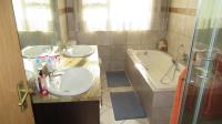 Main Bathroom - 10 square meters of property in Alberton