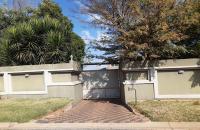 Front View of property in Northcliff