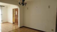 Dining Room - 16 square meters of property in Lenasia South