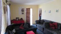 Lounges - 22 square meters of property in Ennerdale