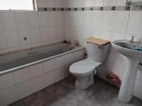 Bathroom 1 of property in Kwadwesi