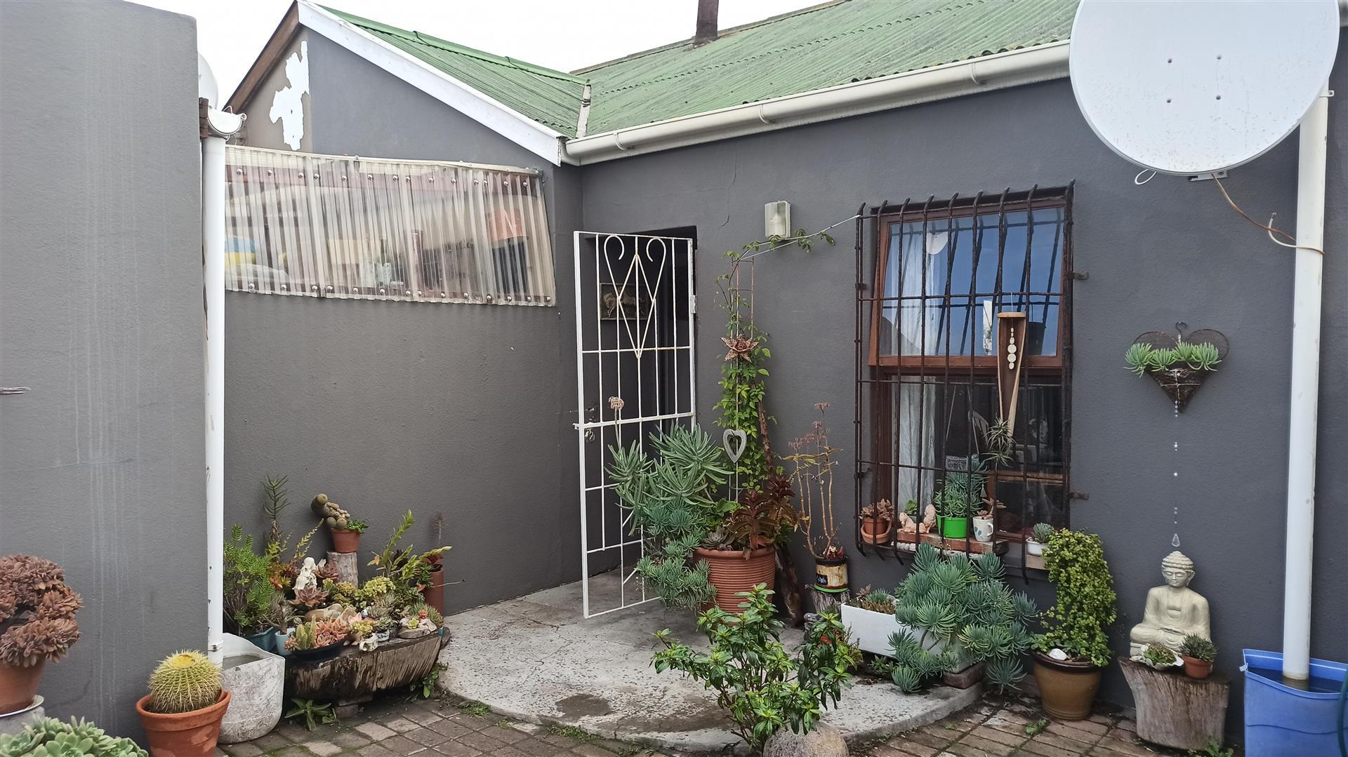 Front View of property in Muizenberg  