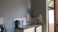 Kitchen - 7 square meters of property in Fleurhof
