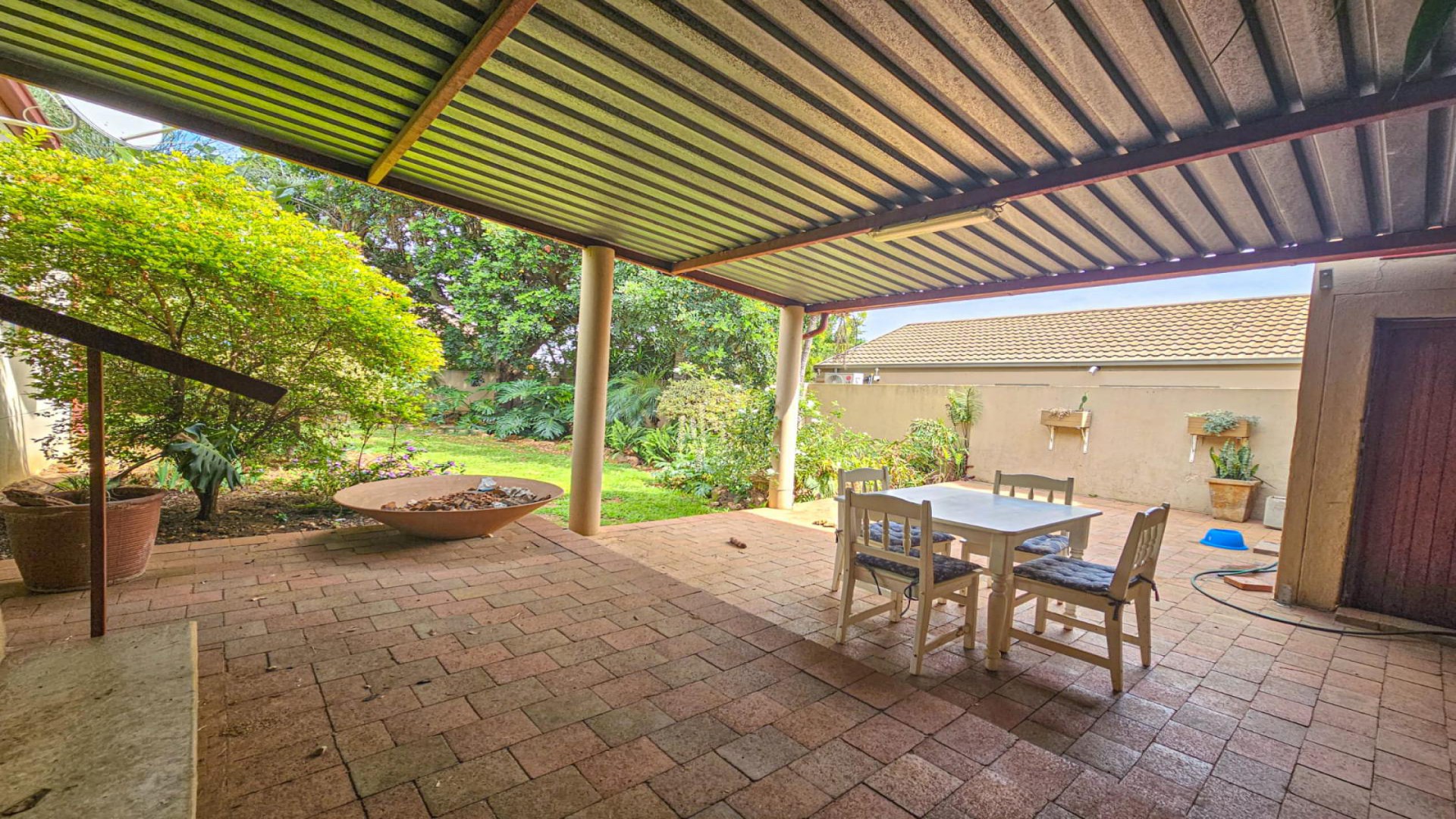 Backyard of property in Zwartkop