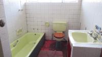Bathroom 2 - 8 square meters of property in Vanderbijlpark