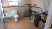 Main Bathroom - 9 square meters of property in Vosloorus