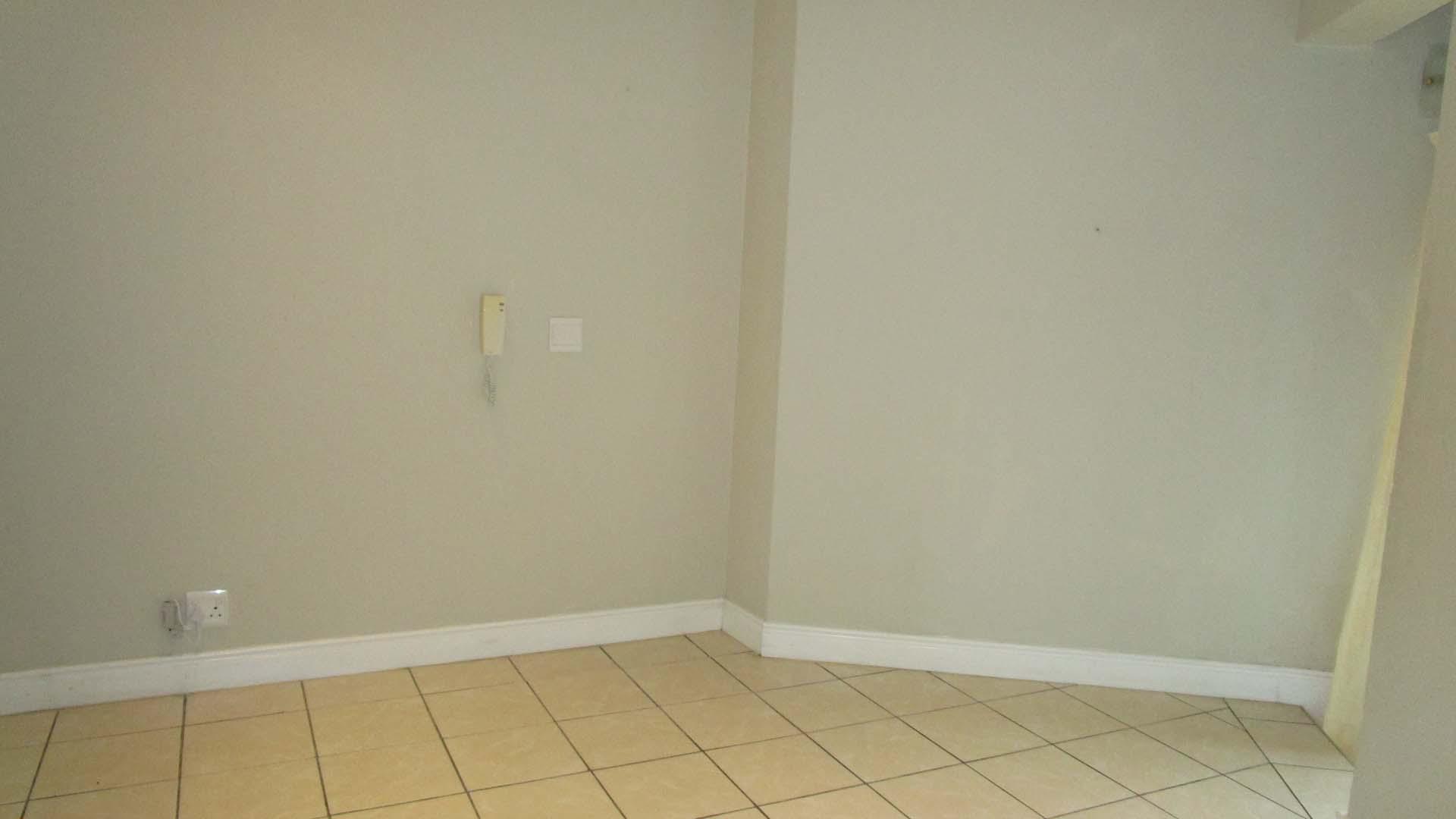 Spaces - 24 square meters of property in Shelly Beach