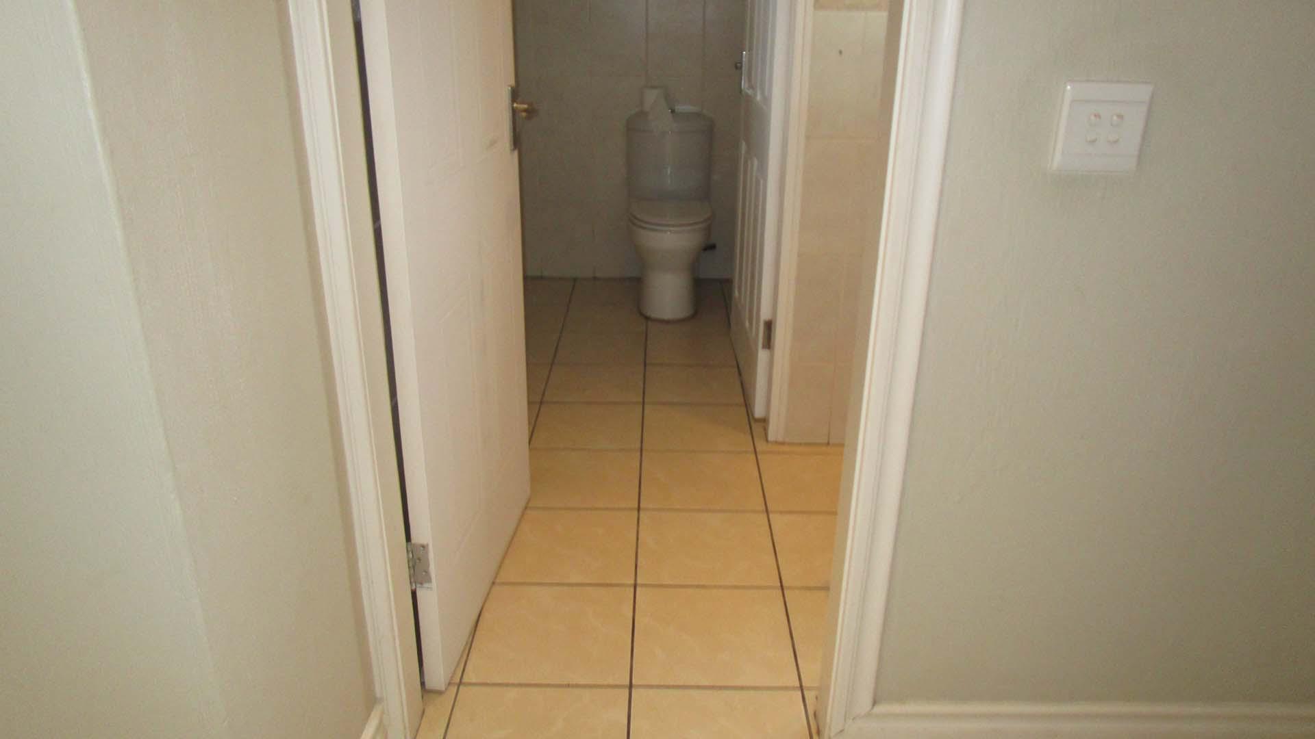 Spaces - 24 square meters of property in Shelly Beach