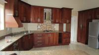 Kitchen - 17 square meters of property in Shelly Beach