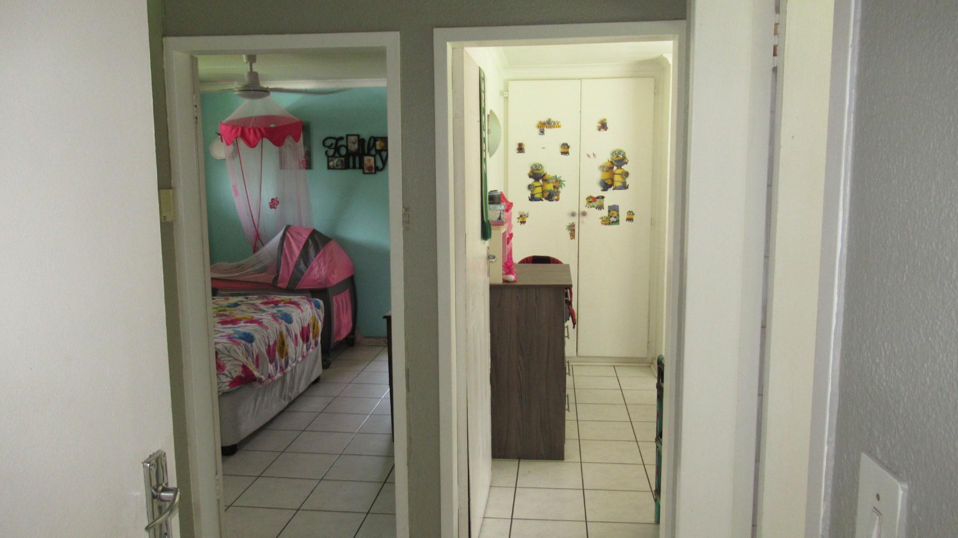 Spaces - 5 square meters of property in Albertsdal