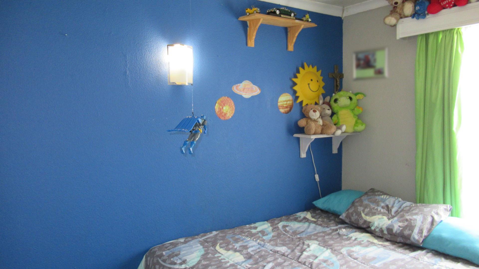 Bed Room 2 - 11 square meters of property in Albertsdal