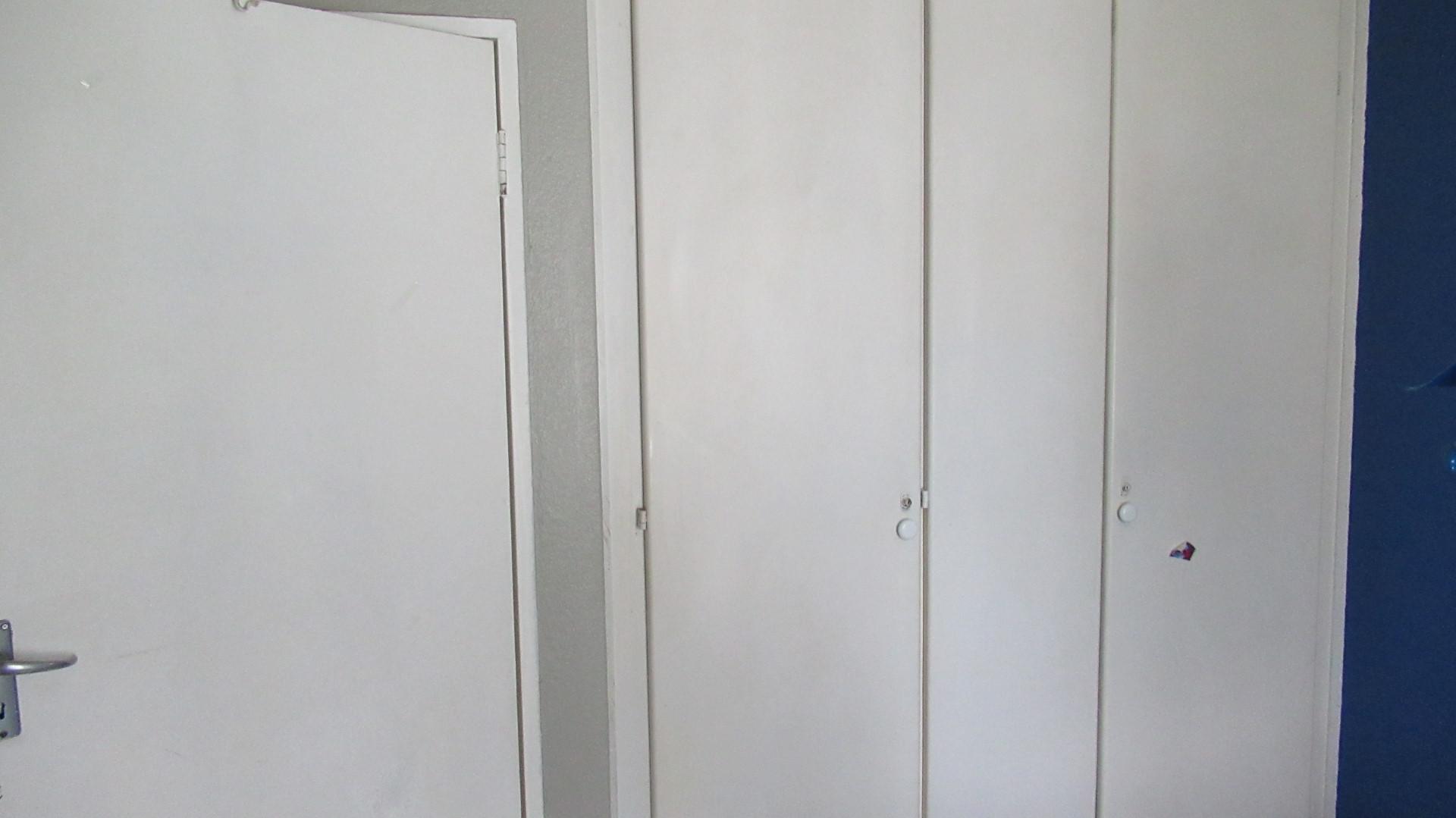 Bed Room 2 - 11 square meters of property in Albertsdal