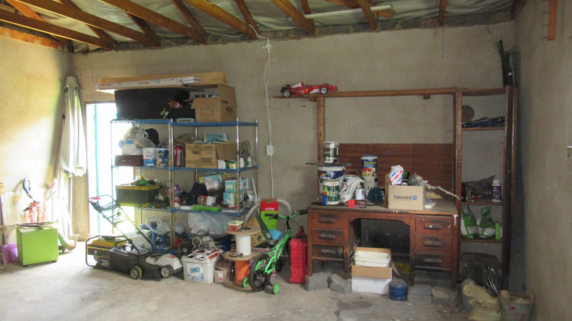 Rooms - 41 square meters of property in Albertsdal