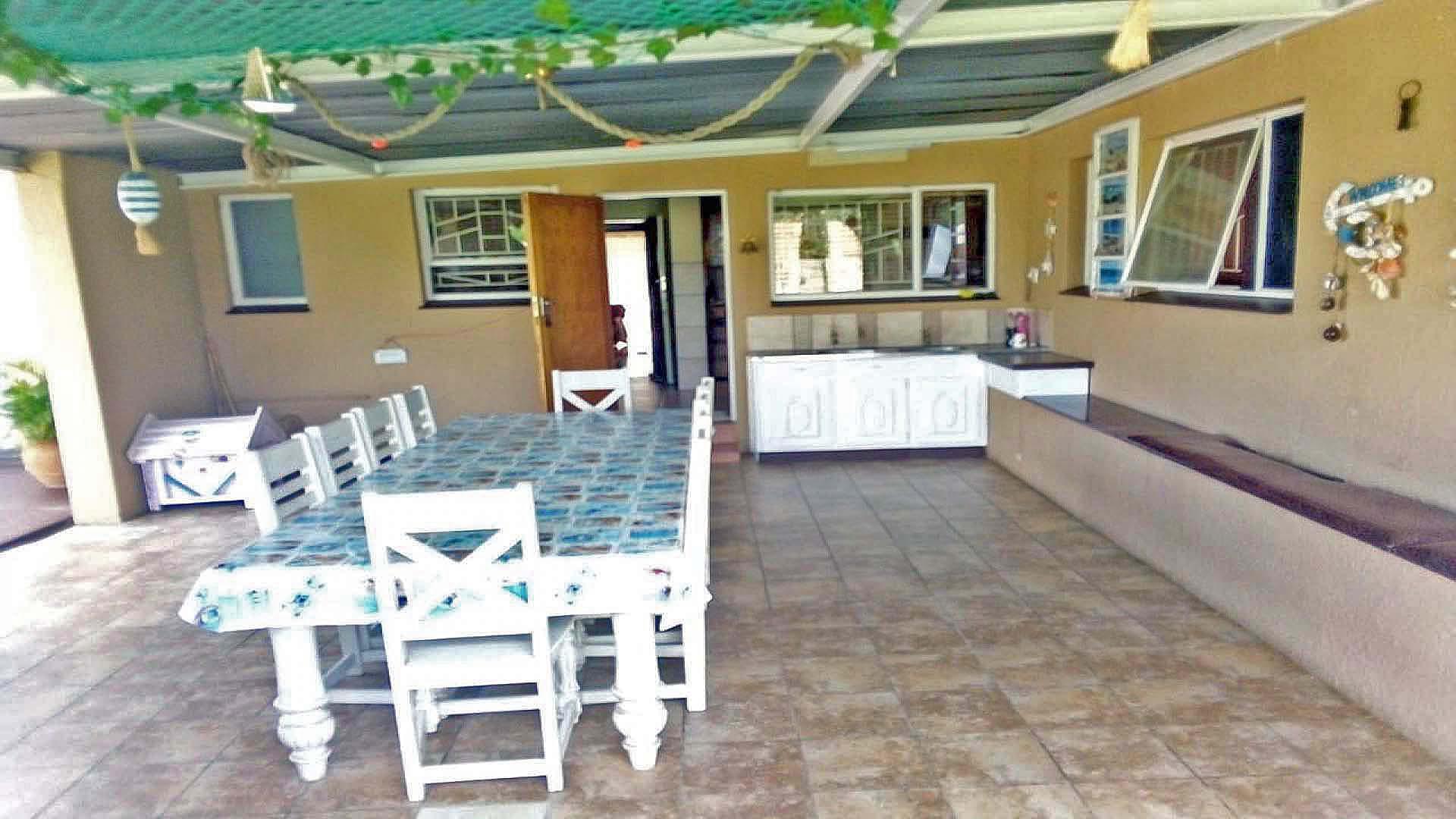 Patio of property in Hennenman