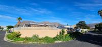 Front View of property in Steenberg