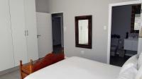 Main Bedroom - 18 square meters of property in Tinley Manor