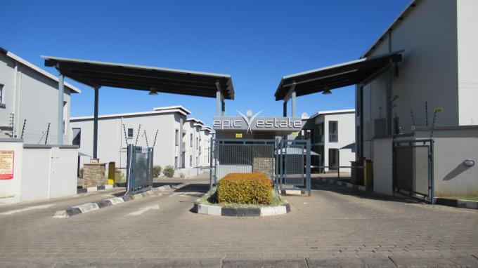 Standard Bank SIE Sale In Execution 2 Bedroom Sectional Title for Sale in Witpoortjie - MR388866