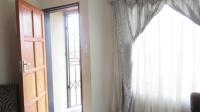 Lounges - 17 square meters of property in Soshanguve East
