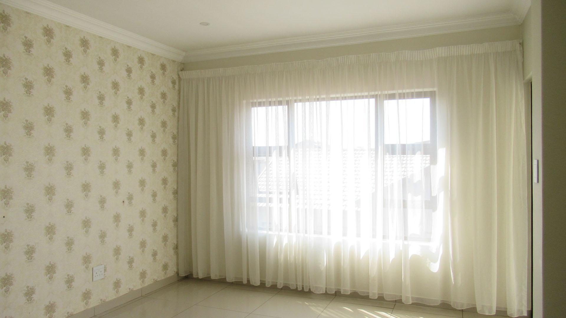 Bed Room 2 - 16 square meters of property in Roodeplaat