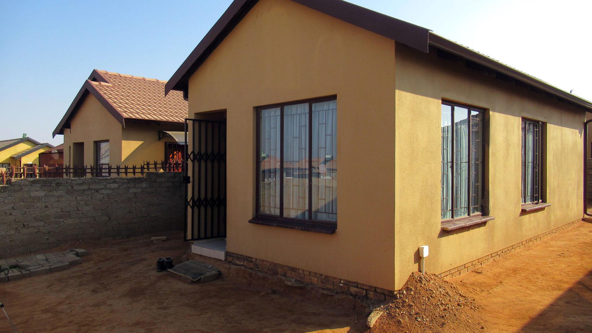 Front View of property in Soshanguve East