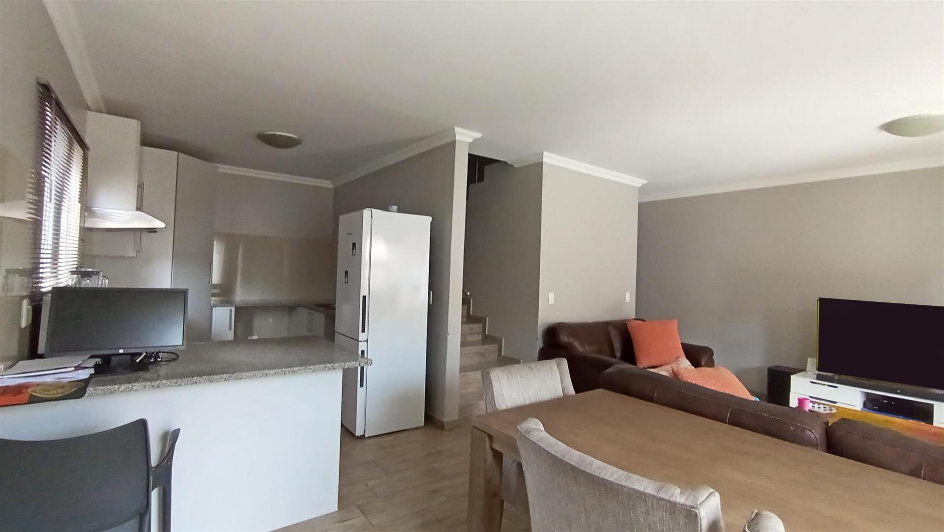 Dining Room - 11 square meters of property in Doornpoort