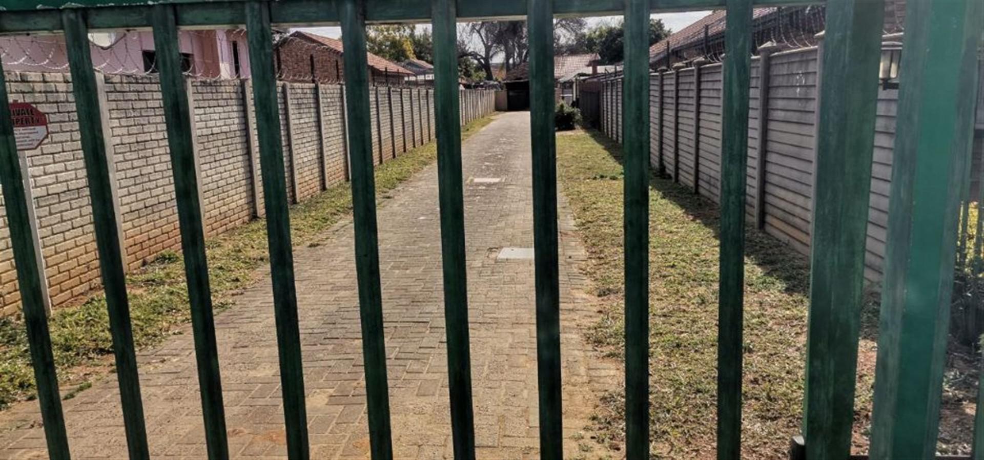 Front View of property in Rustenburg