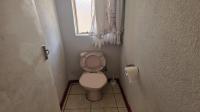 Bathroom 1 of property in Mmabatho