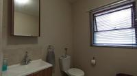 Bathroom 1 - 6 square meters of property in Douglasdale