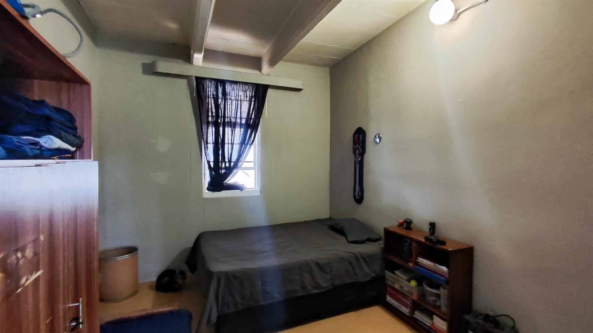 Bed Room 2 - 17 square meters of property in Farrarmere