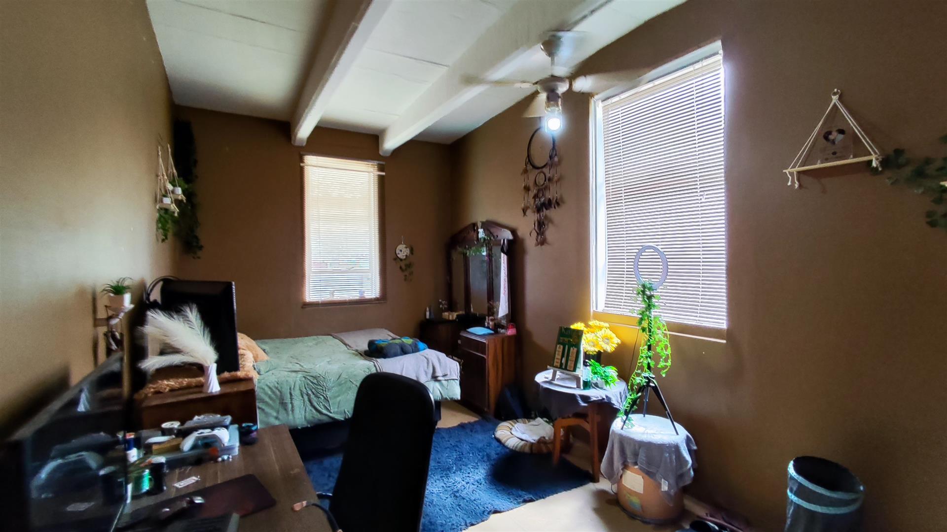 Bed Room 4 - 17 square meters of property in Farrarmere