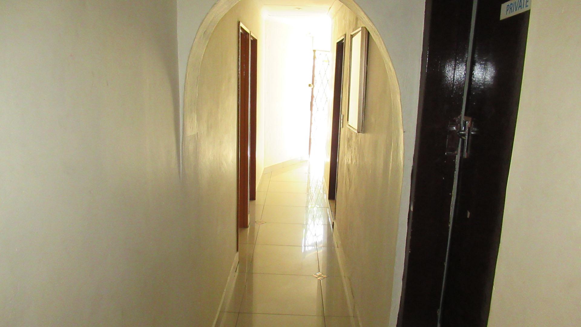 Spaces - 37 square meters of property in Benoni