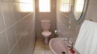 Bathroom 3+ - 62 square meters of property in Benoni