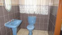 Bathroom 3+ - 62 square meters of property in Benoni